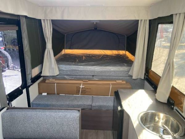 2025 Jayco Lark Camper Trailer OB.CP-MY25 image