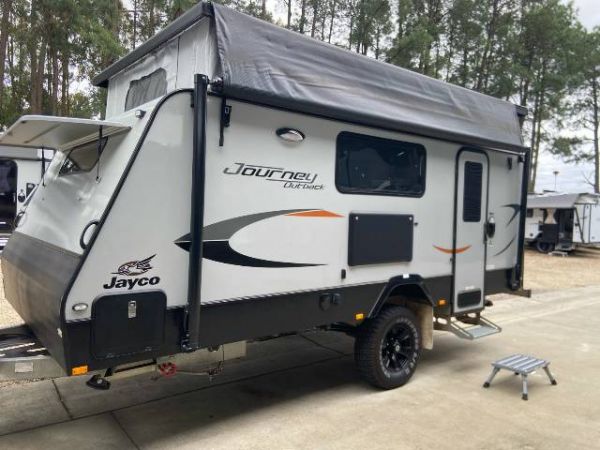 2019 Jayco Journey Outback Pop Top 15.48-6 OB image