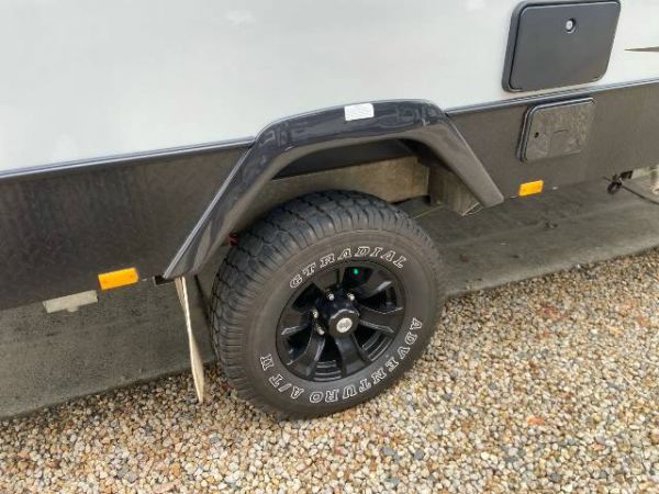 2019 Jayco Journey Outback Pop Top 15.48-6 OB image