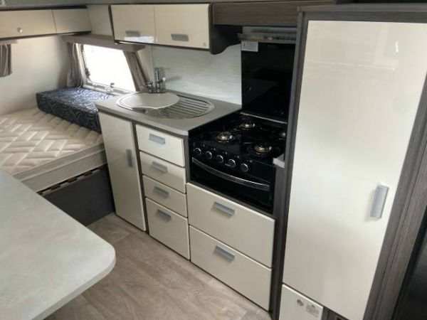2019 Jayco Journey Outback Pop Top 15.48-6 OB image