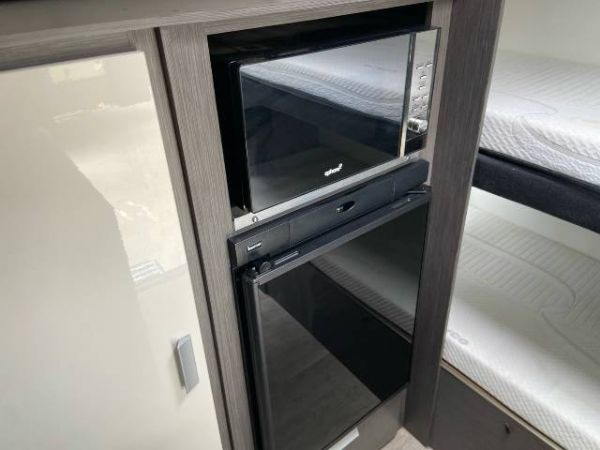 2019 Jayco Journey Outback Pop Top 15.48-6 OB image