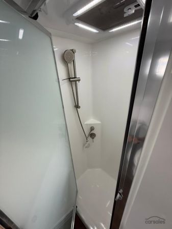 2025 Dreamhaven 20Series Super X image