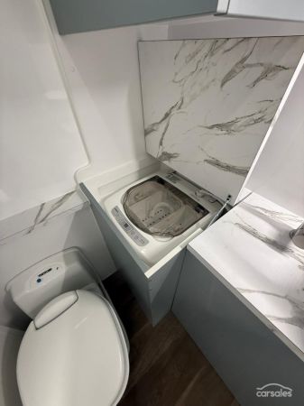 2025 Dreamhaven 20Series Super X image