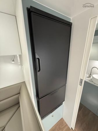 2025 Dreamhaven 20Series Super X image