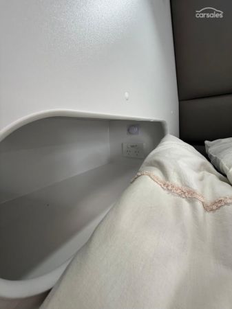 2025 Dreamhaven 20Series Super X image