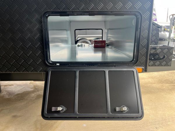 2025 Majestic Knight SLE 19'6 Caravan image