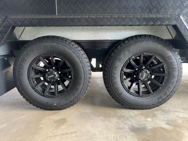 2025 Majestic Knight SLE 19'6 Caravan image