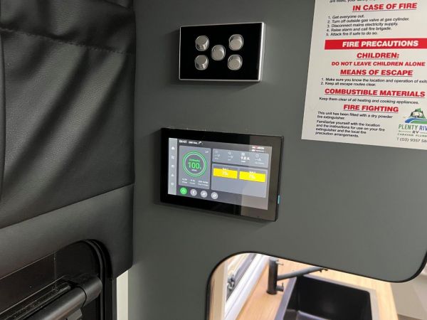 2025 Majestic Knight SLE 19'6 Caravan image