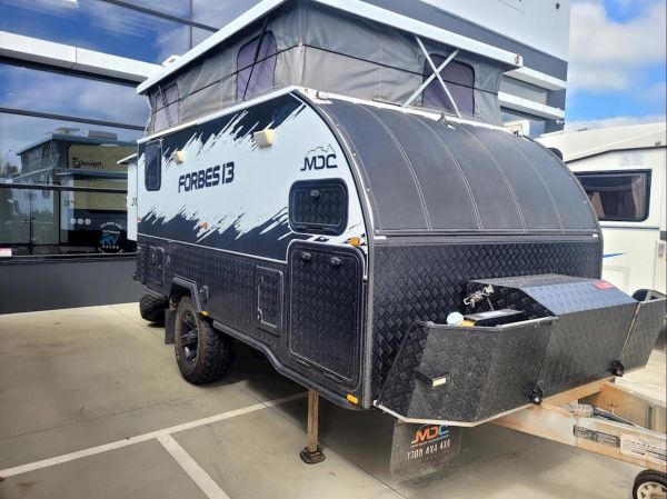 2019 Mdc Forbes 13 Caravan image