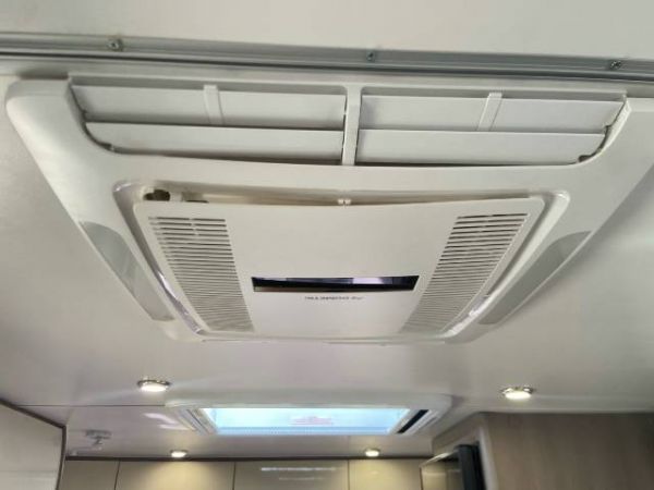 2021 Jayco Silverline Caravan 21.65-4.SL-MY21 image