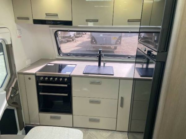 2021 Jayco Silverline Caravan 21.65-4.SL-MY21 image