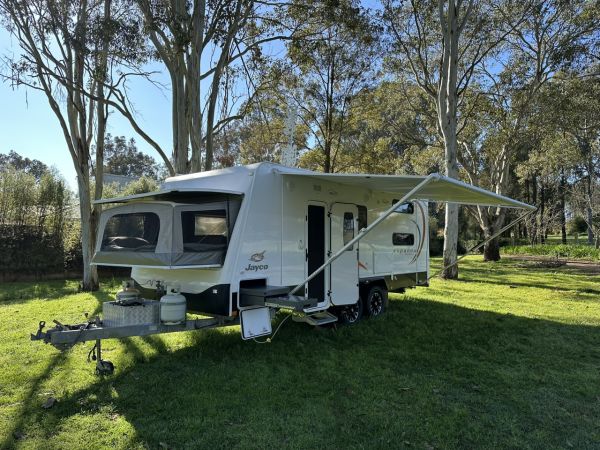 2013 Jayco Expanda Outback 20.64-1 Expander image