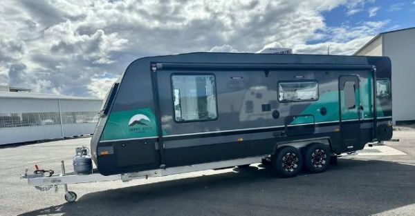 2025 Snowy River Src24 My26 Caravan REAR CLUB LOUNGE image