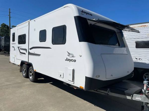 2014 Jayco Silverline Caravan 21' (21.65 image