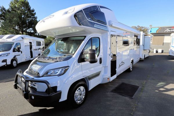 2025 Avan Ovation Motorhome M6 C CLASS image