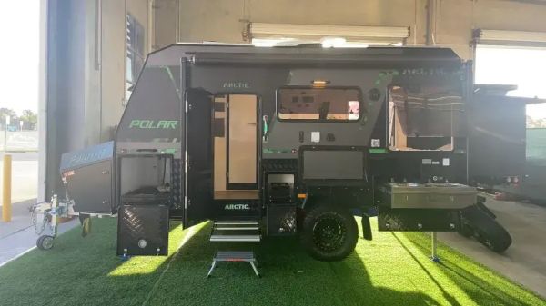 2025 Arctic Campers Polar 15 Twin - Display Model Caravan image