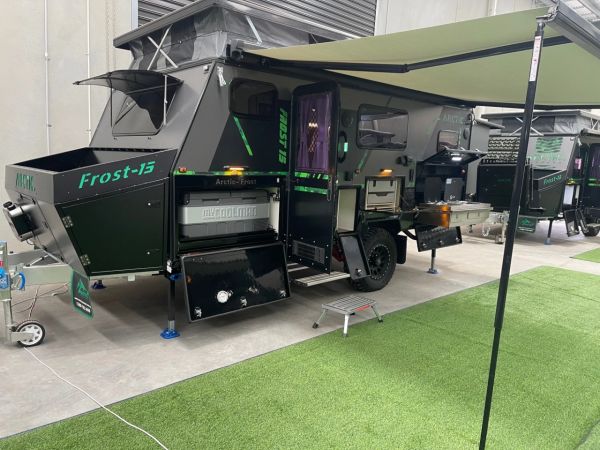 2025 Arctic Campers Frost 15 LK with Projecta Caravan image