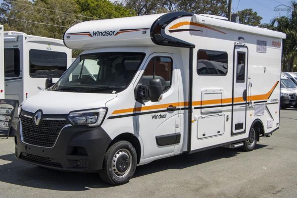2024 Windsor Daintree Renault 2 Berth image