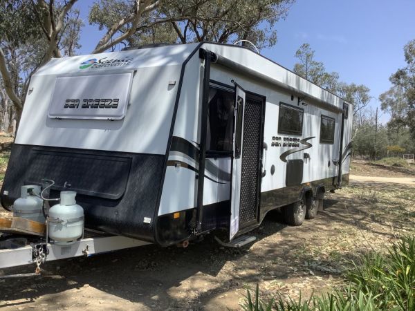2018 SCENIC Sea breeze Caravan image
