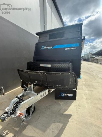 2025 X Series Voyager 15 FT Hybrid Caravan image