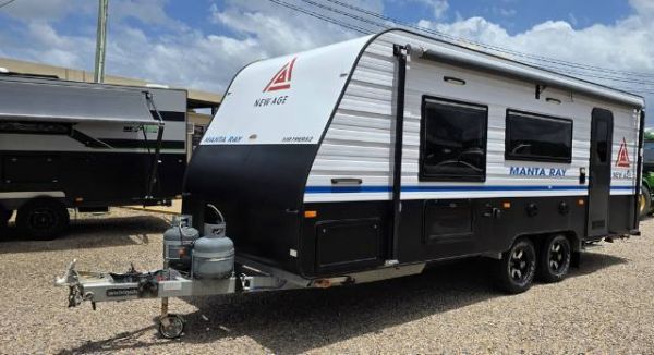 2020 New Age Manta Ray Caravan REAR DOOR image