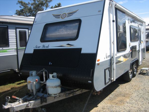 2013 First Class New York Caravan image