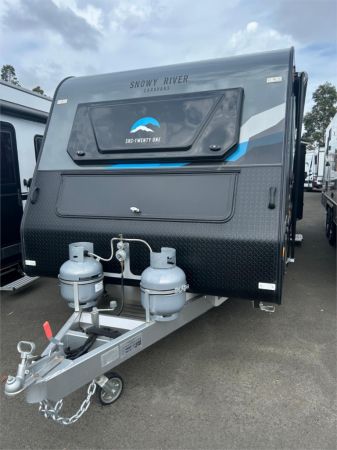 2024 SNOWY RIVER SRC-21 CARAVAN 21ft image