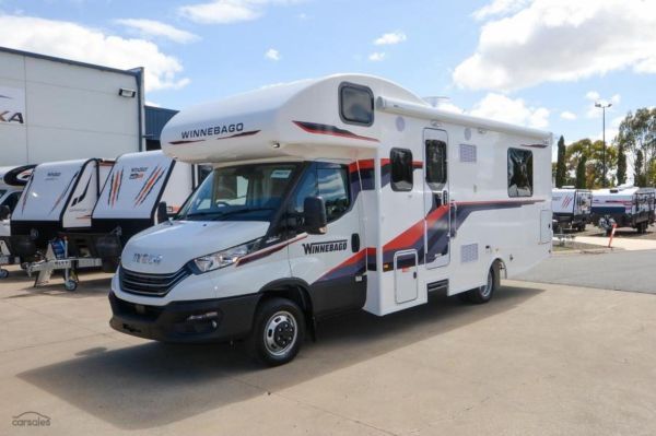 2024 Winnebago Iluka image