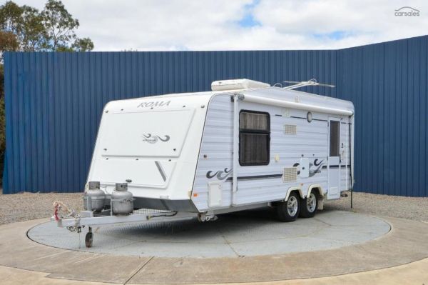 2011 Roma Sovereign image