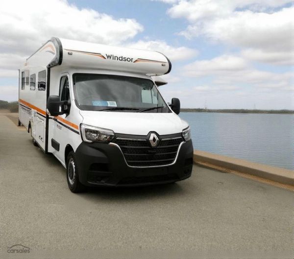 2024 Windsor Daintree image