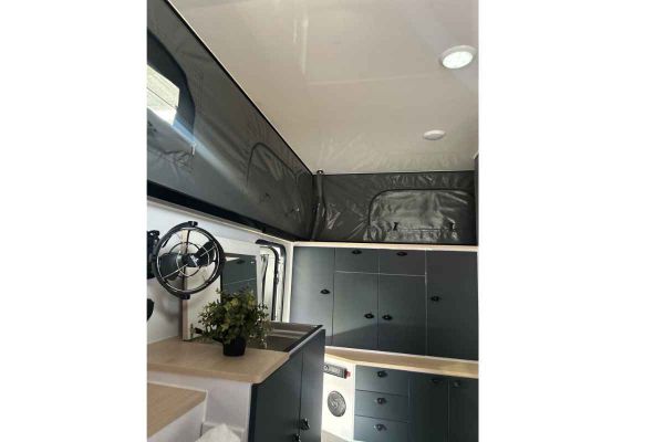 2025 Jawa Lowdown 13 Cupboard Hybrid Pop Top image