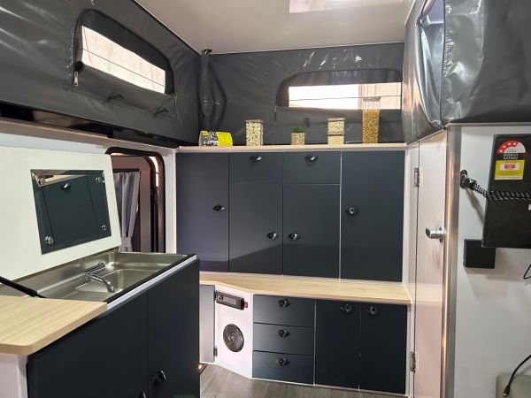 2025 Jawa Lowdown 13 Cupboard Hybrid Pop Top image