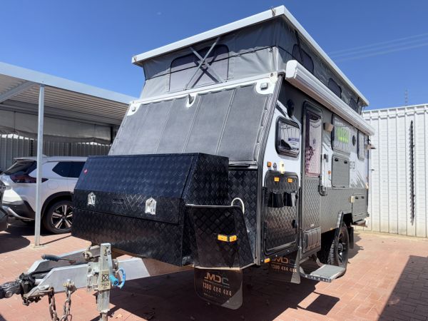 2020 MDC Forbes 13+ Hybrid Pop Top image