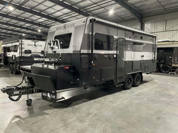 2025 Royal Flair Family Flair Caravan FF21'-5 image