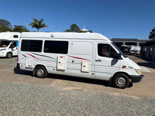 2005 Mercedes Benz Sprinter Campervan Campervan 308CDI image