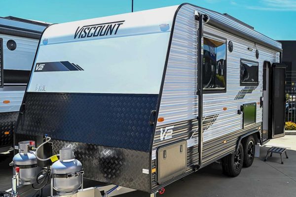 2025 Viscount V2 Caravan image