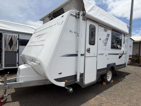 2010 Avan THE RAY Caravan image