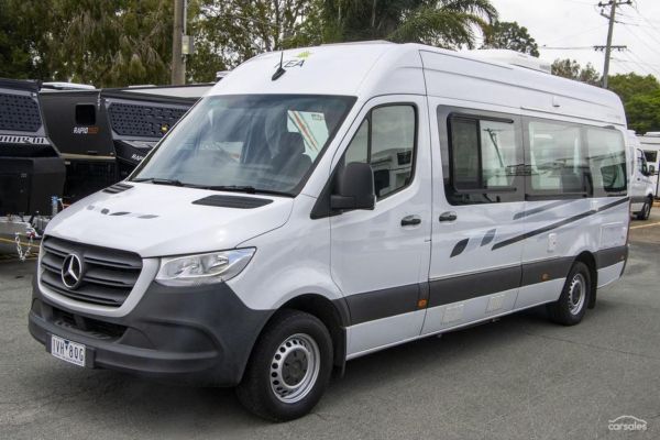 2022 Kea Nomad M700 3 Berth Mercedes image