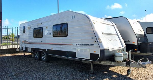 2011 Nova Pride 22' East west bed Caravan image