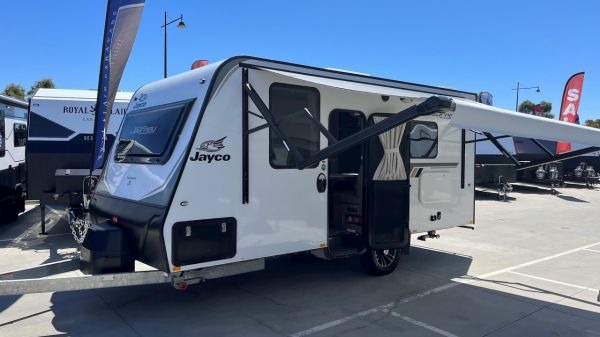 2024 Jayco Journey 16.51-3 Caravan image