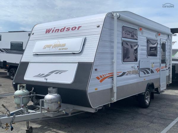 2010 Windsor Genesis LTD image