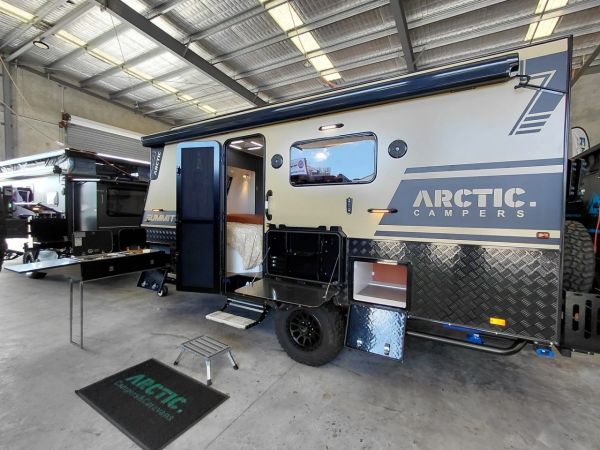 2025 Arctic Campers Summit 16 Caravan image