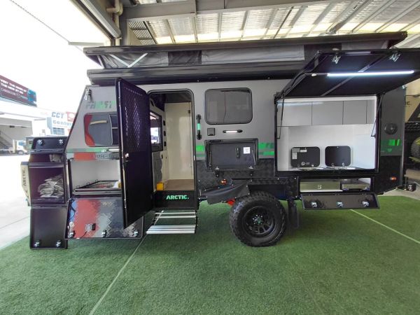 2025 Arctic Campers Frost 15 S Bunk Caravan image