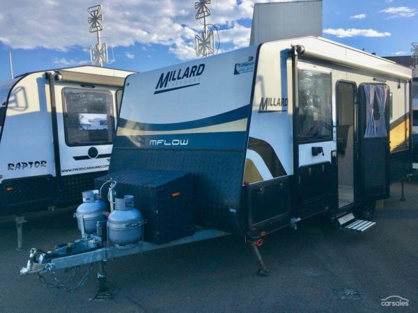 2020 Millard 17'6 MFLOW image