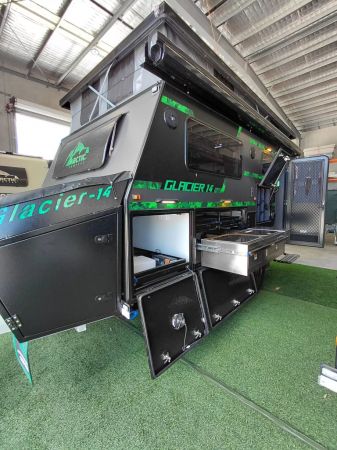 2025 Arctic Campers Glacier 14 Caravan image