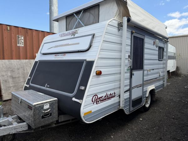 2000 Roadstar Little Rippa Pop Top image