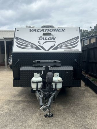 2022 Vacationer Talon22c Caravan image