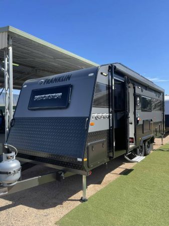 2025 Franklin Razor 220-3Bs Caravan image