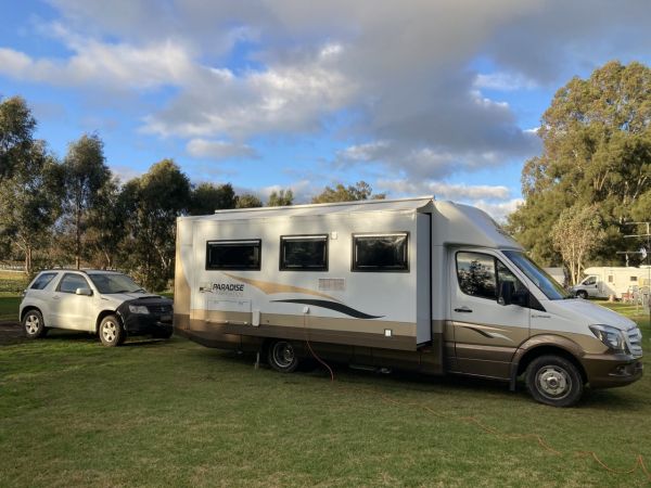 2017 Paradise MotorHomes Inspiration Supreme Motorhome image