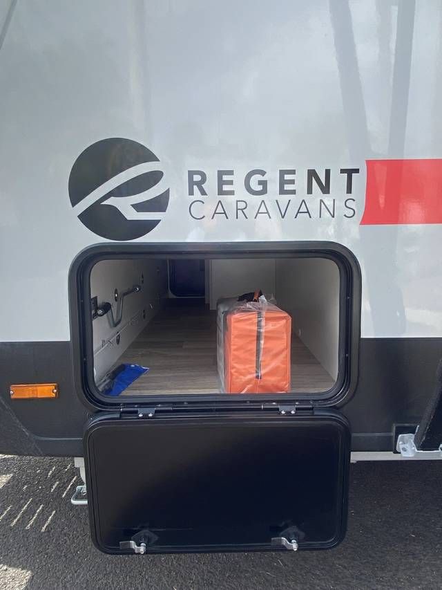 2023 Regent Discoverer Rdc213f Caravan 3 Bunk For Sale At 83 990